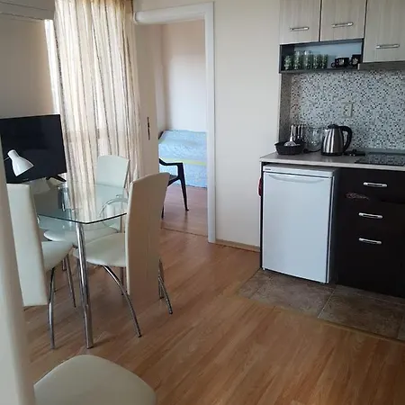 Mellia Boutique Apartmán *