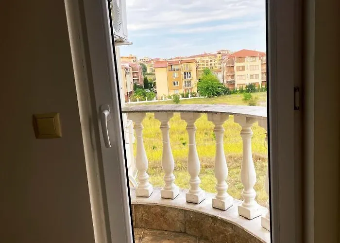 Апартаменты Mellia Boutique