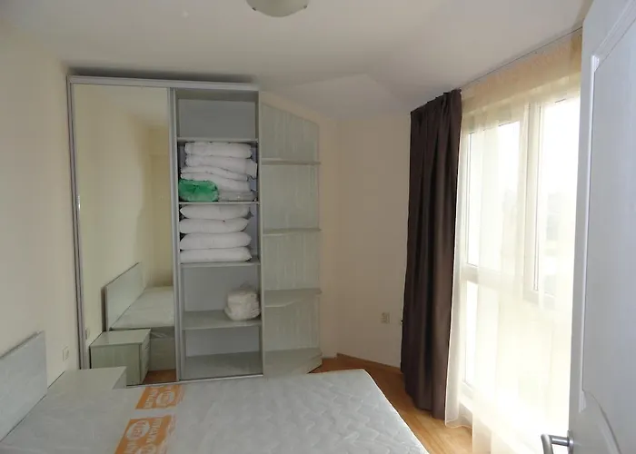 Mellia Boutique * Равда