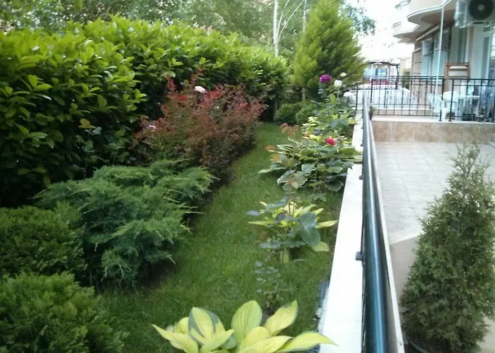 Mellia Boutique Апартаменты *