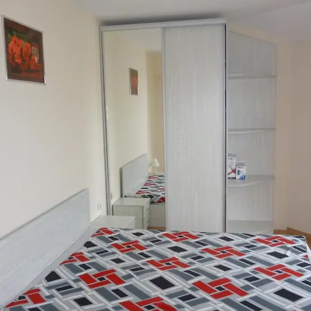Mellia Boutique Apartmán Ravda